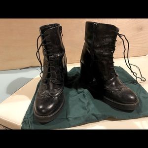 Jonas paris lace up boots